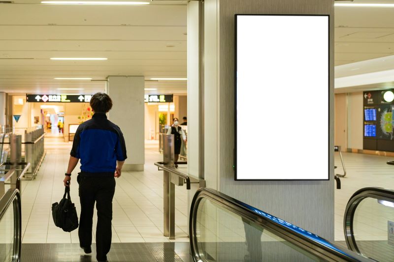 banner with qr code.jpg